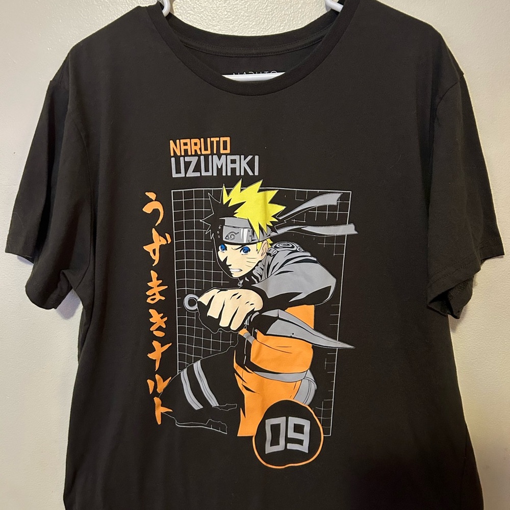 Naruto tee *XL*
